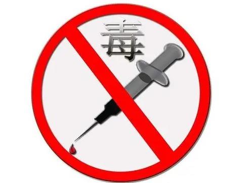 可以請律師到法院幫忙辯護嗎